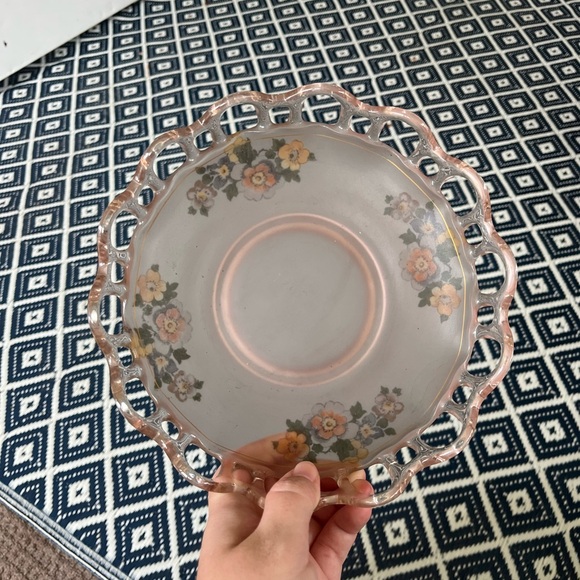 Floral Pink Glass Plate 8” - Picture 1 of 2